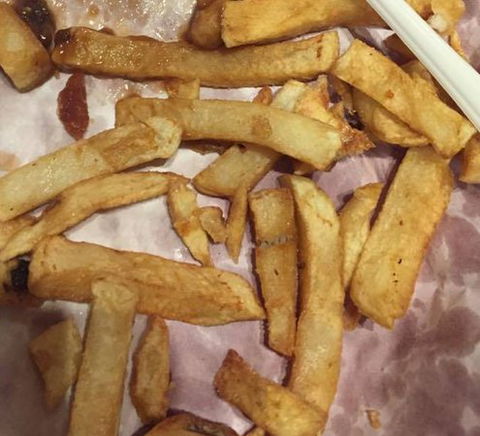 The Traditional Chip Shop - Tourism Cairns 0