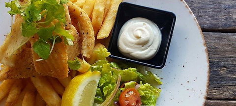 Blue Jay Cafe - Tourism Cairns 3