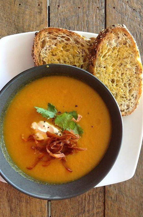 Blue Jay Cafe - Tourism Cairns 4