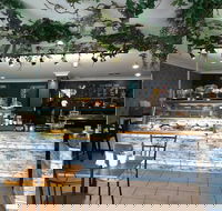 Crazies Cafe - Tourism Cairns