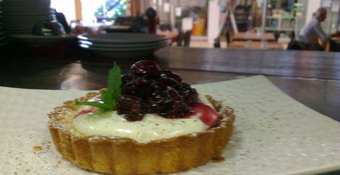 What's In The Pot? - Tourism Cairns 3