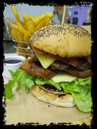 Bluewater Cafe - Tourism Cairns 0