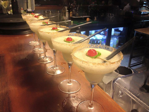 NOA Tapas & Wine Bar - Tourism Cairns 3