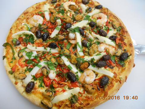 NT Pizza Co - Tourism Cairns 3
