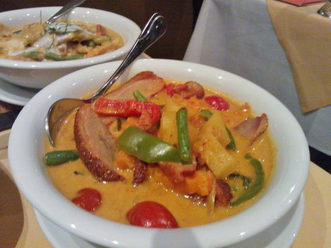 Absolute Thai - Tourism Cairns 0