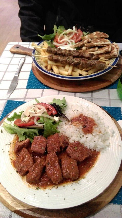FILOS Restaurant - Cafe - Tourism Cairns 6