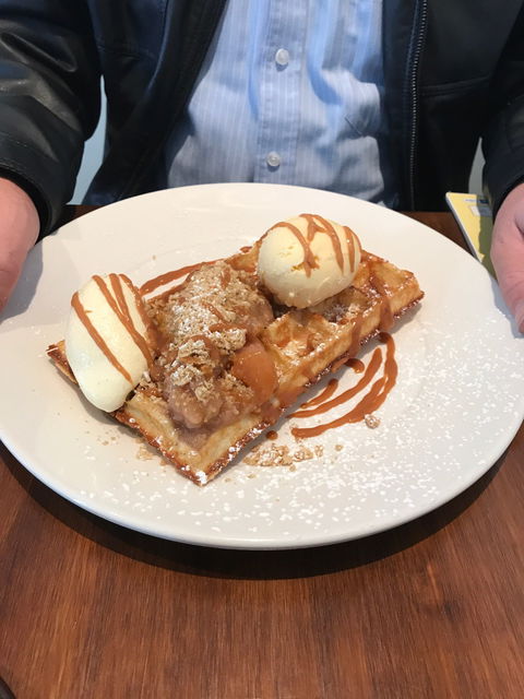 Waffle On - Tourism Cairns 7