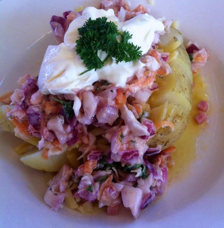 Serenade Cafe - Tourism Cairns 0