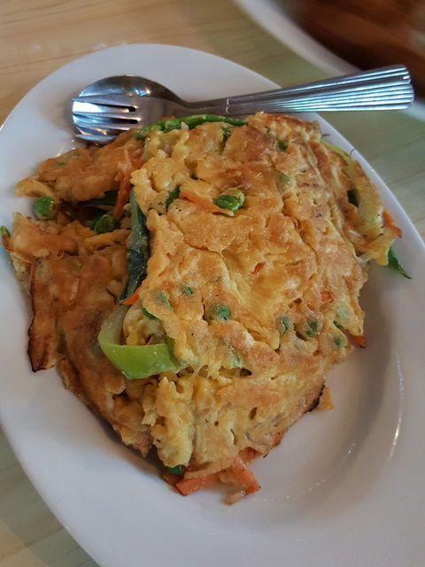 Mei Jing Chinese Restaurant - Tourism Cairns 4