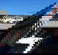 Bassendean Pizza - Tourism Cairns
