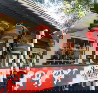 3 Monkeys Fine Foods