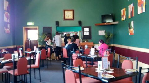 Cena On Chapel - Tourism Cairns 0