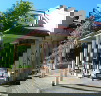 Clarendon Bakery - Tourism Cairns