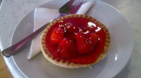 Carousel Cafe Bakery - Tourism Cairns 0