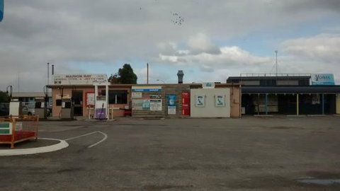 Marion Bay General Store & Cafe - Tourism Cairns 0