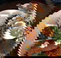 Three Brothers Arms - Tourism Cairns