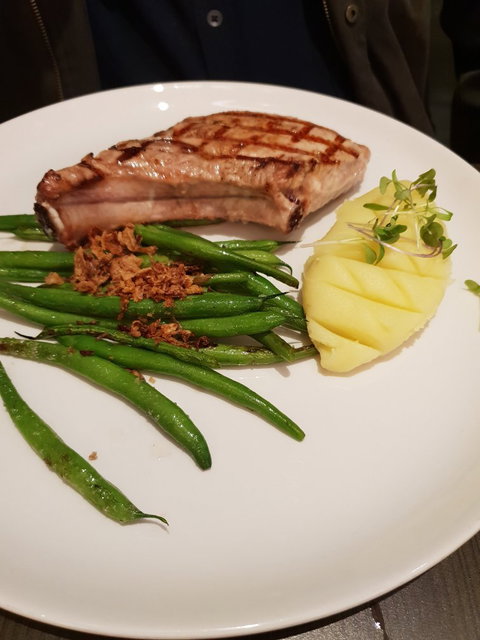 Apron Restaurant - Tourism Cairns 4