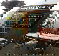 Burleigh Waters Tavern - Tourism Cairns