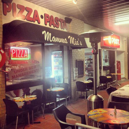 Mamma Mia's Italian Restaurant - Tourism Cairns 0