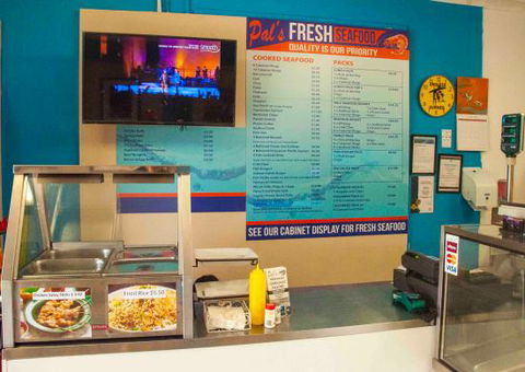 Pal's Fresh Seafood - Tourism Cairns 0