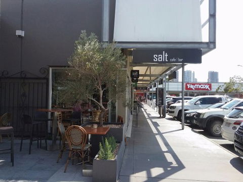 Salt Cafe Bar - Tourism Cairns 0