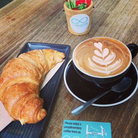 Ad Infinitum Cafe - Tourism Cairns 0