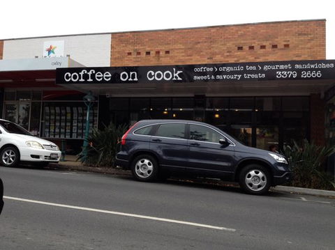 Coffee On Cook - Tourism Cairns 0