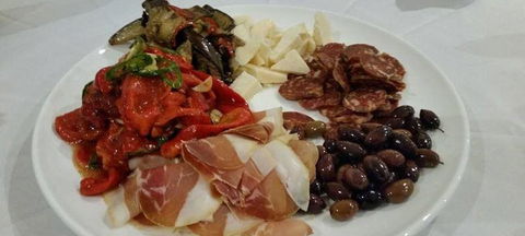 Hatters Tea House - Tourism Cairns 3