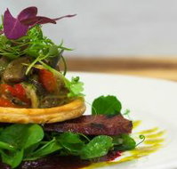 Explorers Restaurant - Tourism Cairns