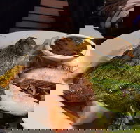 The Queens Arms Restaurant - Tourism Cairns