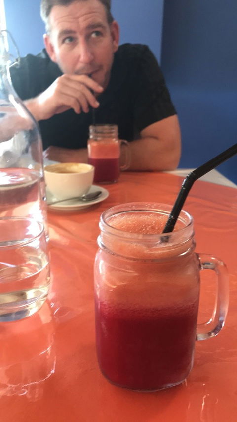 Family Refreshment Cafe & Restaurant - Tourism Cairns 5