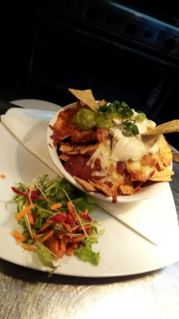 Phoenix Hotel - Tourism Cairns 0