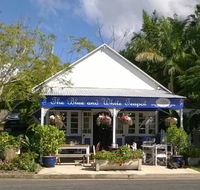 The Blue and White Teapot Cafe - Tourism Cairns