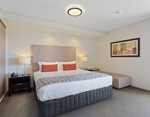 CBD Executive Apartments - Tourism Cairns 1