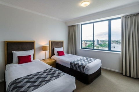 Central Dockside Apartment Hotel - Tourism Cairns 7