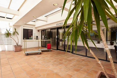 Central West End Apartments - Tourism Cairns 4