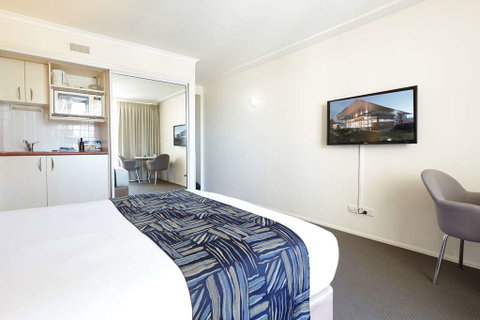 Central West End Apartments - Tourism Cairns 13