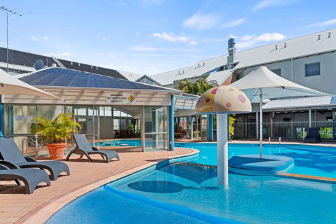 Broadwater Resort Apartments - Tourism Cairns 12