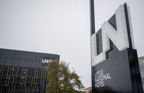 Little National Hotel - Tourism Cairns 1