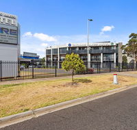 Quality Inn Taylors Lakes Motel - Tourism Cairns