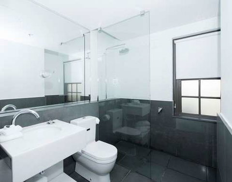 Peppers Gallery Hotel, Canberra - Tourism Cairns 1