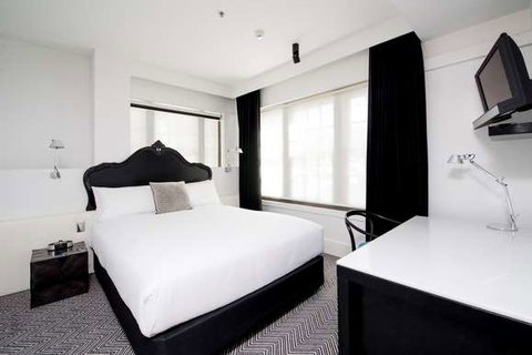 Peppers Gallery Hotel, Canberra - Tourism Cairns 4