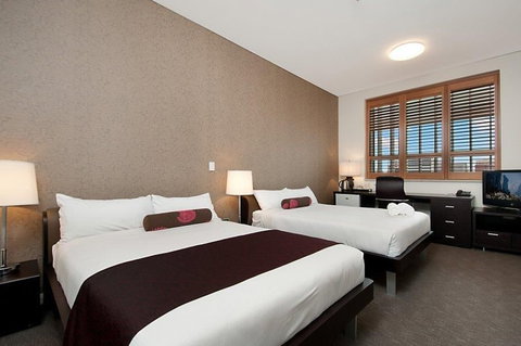 Adabco Boutique Hotel - Tourism Cairns 0