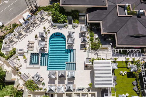 QT Gold Coast - Tourism Cairns 6