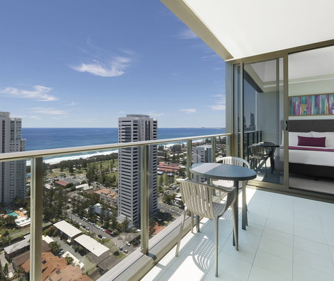Avani Broadbeach Residences - Tourism Cairns 4