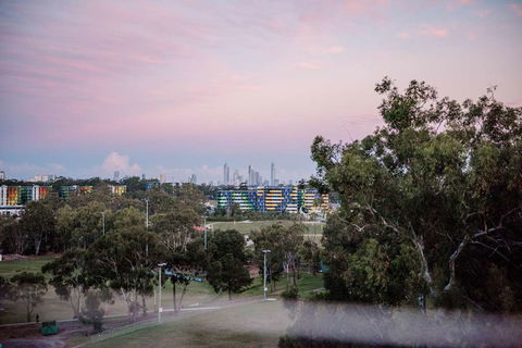 Mantra Southport Sharks - Tourism Cairns 3