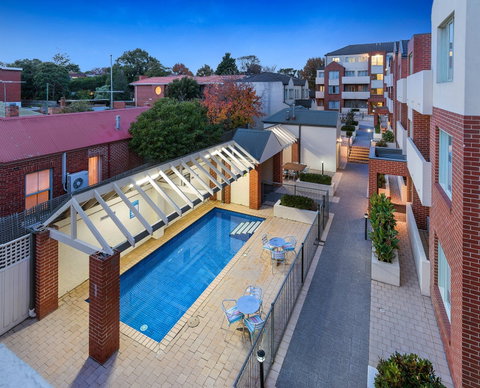 Aligned Corporate Residences Kew - Tourism Cairns 5