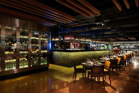 QT Canberra - Tourism Cairns 10