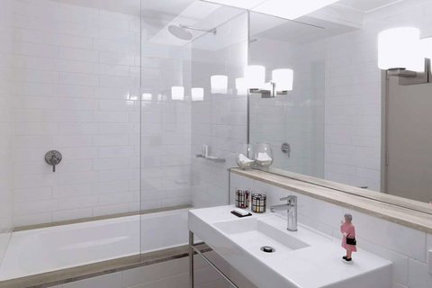 QT Canberra - Tourism Cairns 17