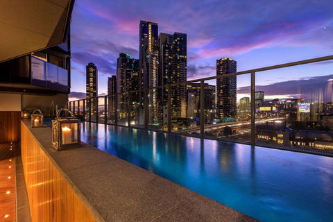 Imagine Marco - Tourism Cairns 2